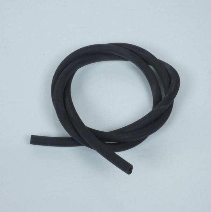 Durite essence souple élastomère noire pour moto AP8120955 / Ø3x8mm x 1m Neuf