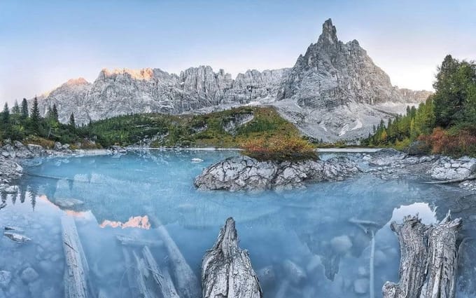 Fotobehang - Alpine Treasure 400x250cm - Vliesbehang