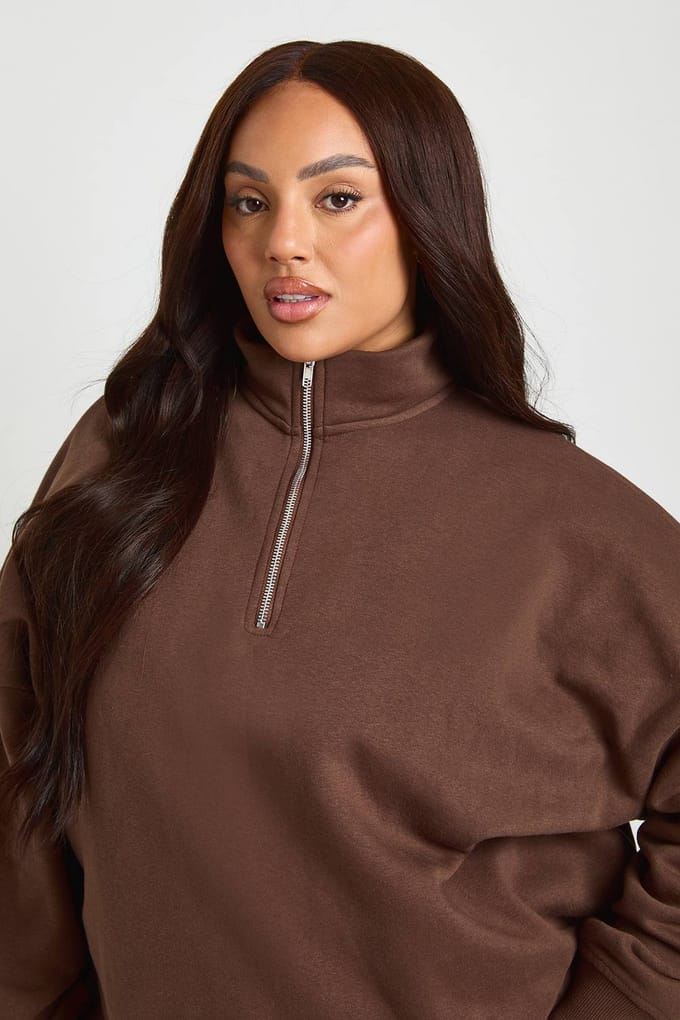 boohoo Dames Plus Oversized Half Zip Sweatshirt | Chocoladebruin | Maat: 44