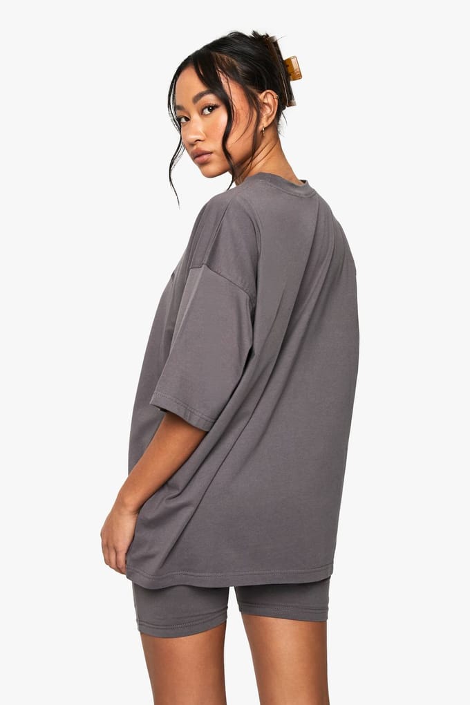 Dames Dsgn Studio Oversized T-shirt En Fietsshort Set | Houtskool | Maat: Small