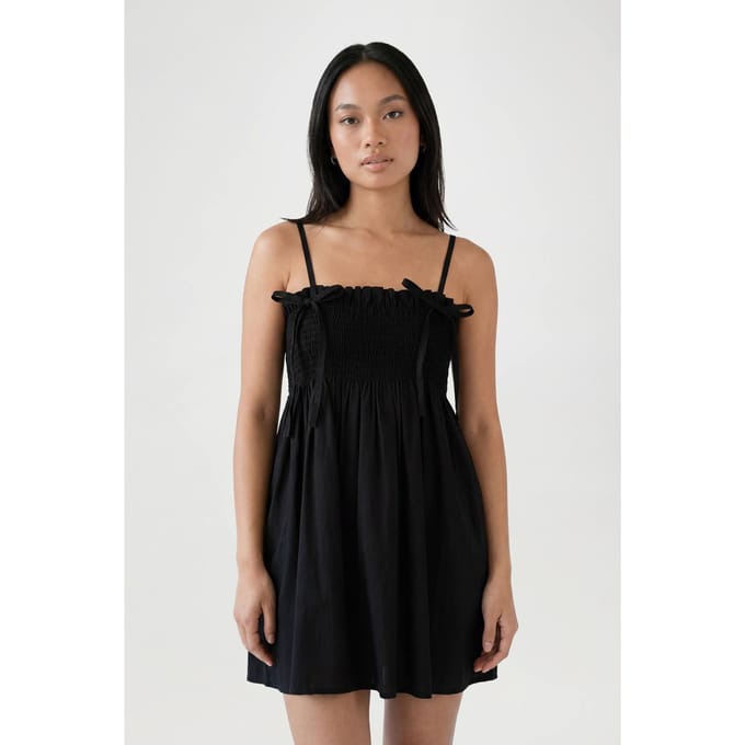 boohoo Dames Mini Smock Jurk Met Gerimpeld Detail | Zwart | Maat: 44