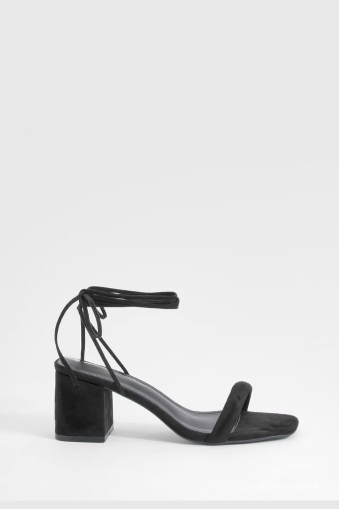 boohoo Dames Lage blokhakken met wrap-up Heels | Black | Maat: 4