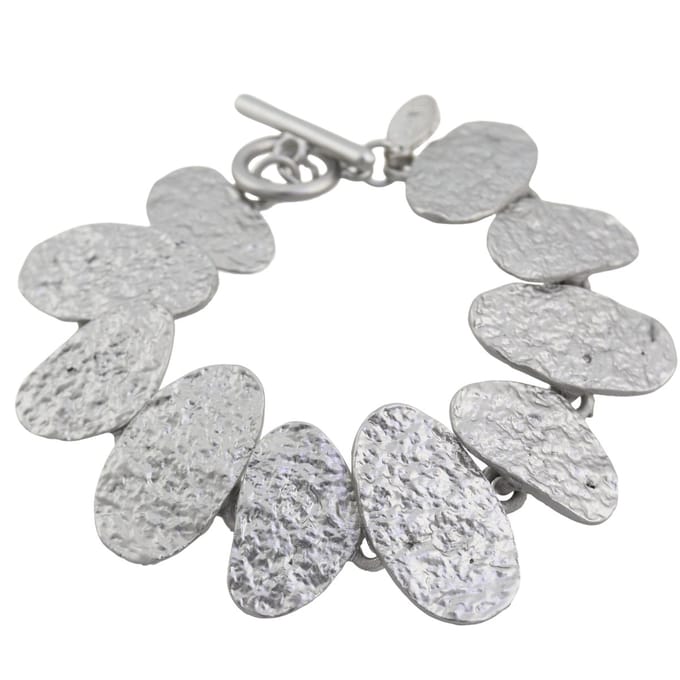 Behave - Armband zilverkleur ovaal reliëf - Statement look - Tijdloos chic