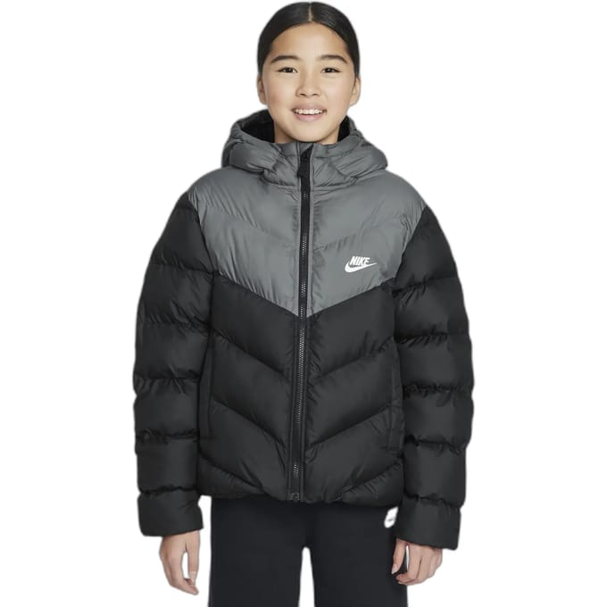 Nike Gewatteerd Therma-FIT jack met ruime pasvorm voor kids Sportswear All Day Play - Zwart - Kind, Zwart 7-8Y