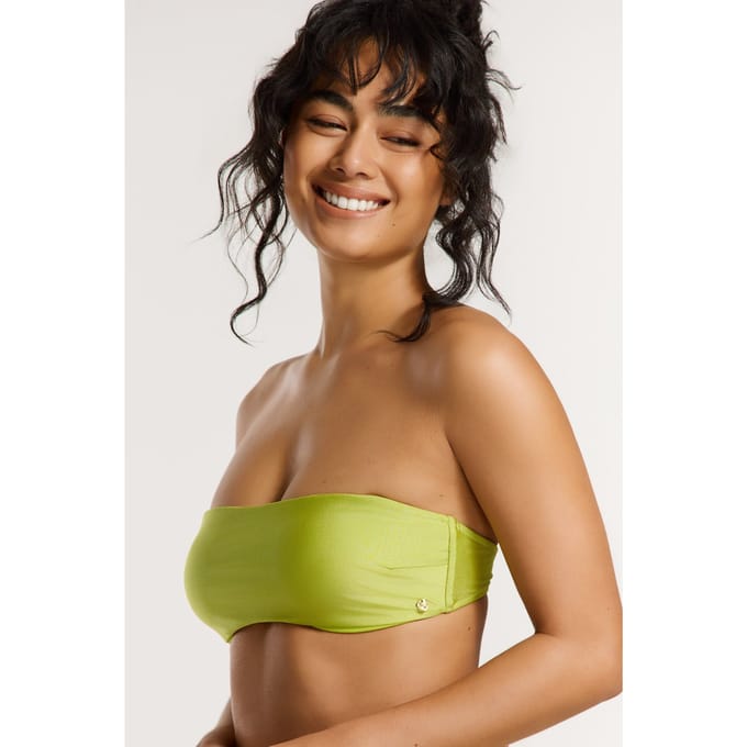 Shiwi Lola Bikini Set Green Pistache Maat: 36 | Bikini's Outlet | Dames | Groen
