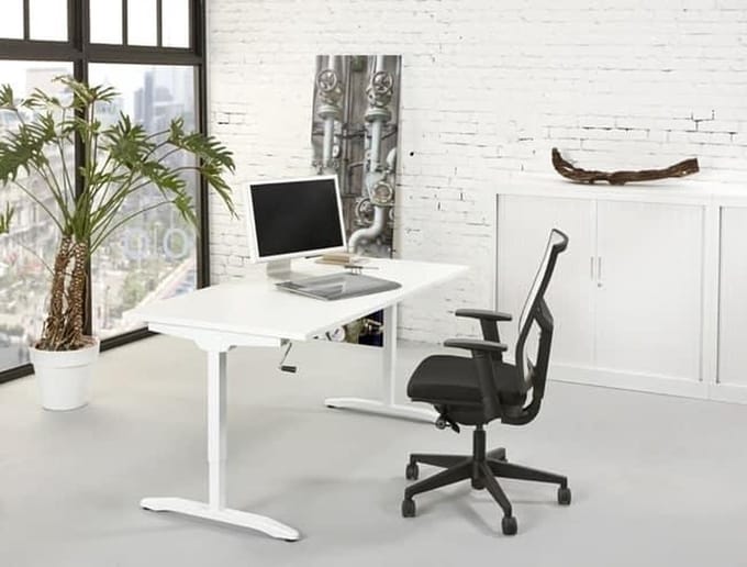 Slinger verstelbaar zit/zit bureau NLST breed 120CM diep 80 cm bladkleur Wit framekleur Aluminium (RAL9006)