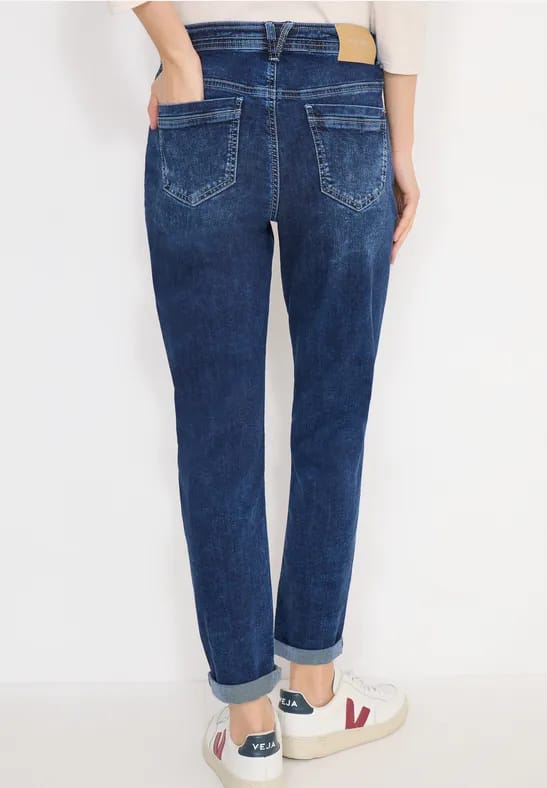 Jeans met opgestikte zakken