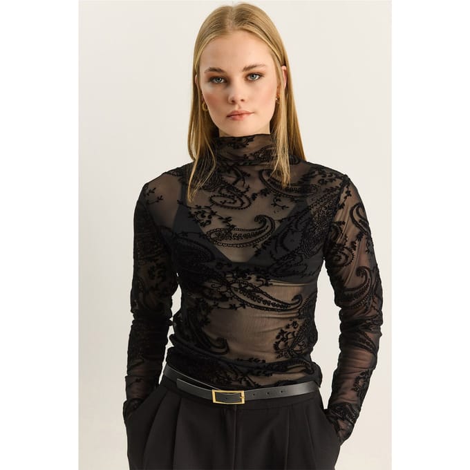 Paisleyprint Cut-Out Halve Turtleneck Blouse