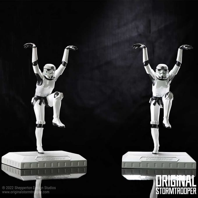 Nemesis Now - Star Wars - Stormtrooper: Crane Kick 20.5cm