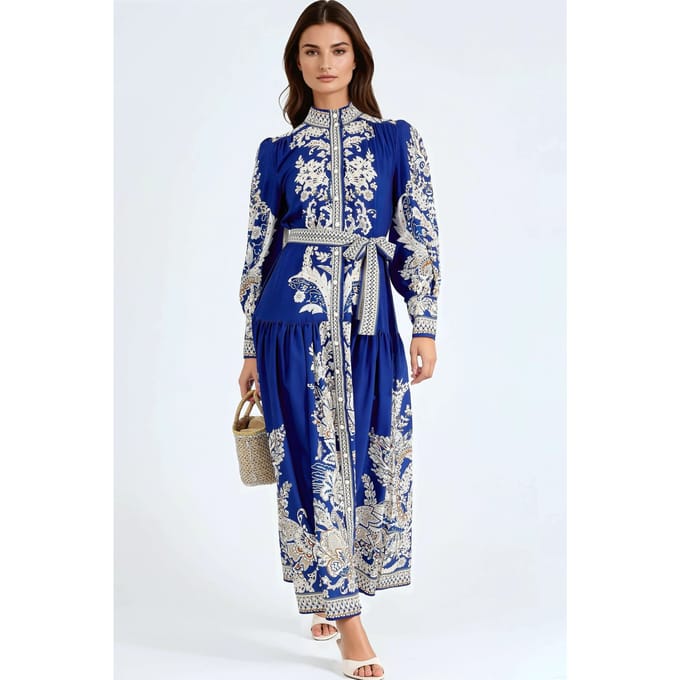 Maxi-jurk met Mandarin-kraag en riem