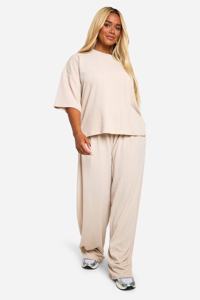 boohoo Dames Plus T-shirt & Wijde Broek Co-ord | Stone | Maat: 16