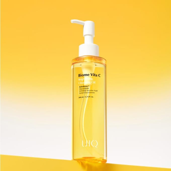 [UIQ] Biome Vita C Verhelderende Reinigingsolie 200ml beige