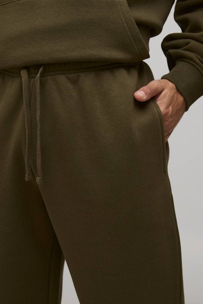 Essential Straight Leg Jogger | Dark Olive | Size XS