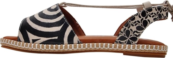 Hazel Black 38