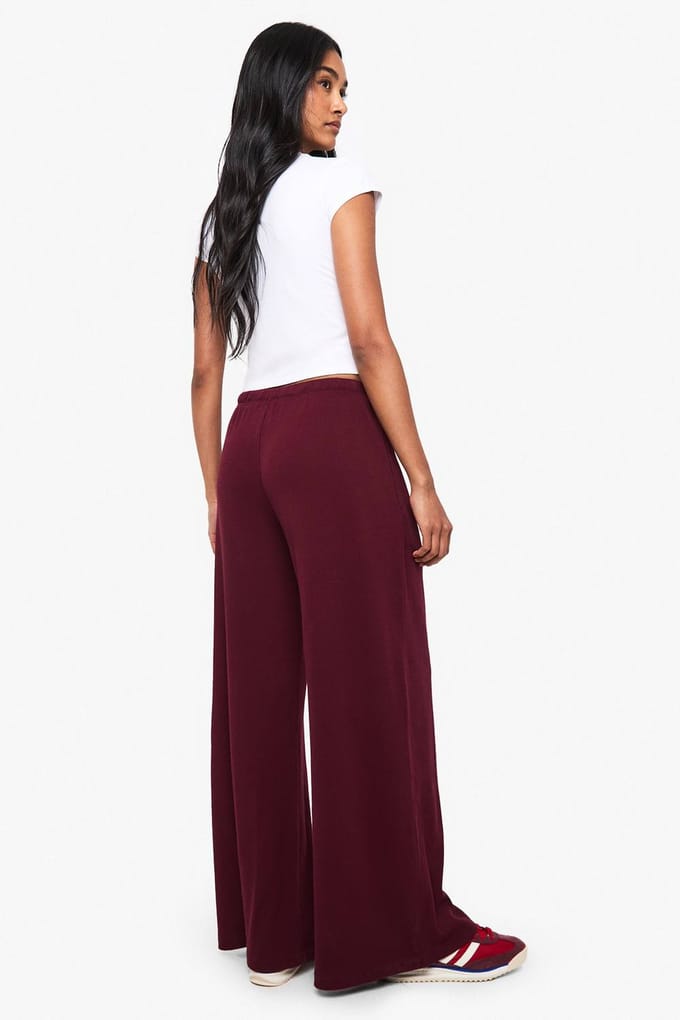 Dames Boohoo Basics Rib Broek met rechte pijpen | Donkerrood | Maat: 36