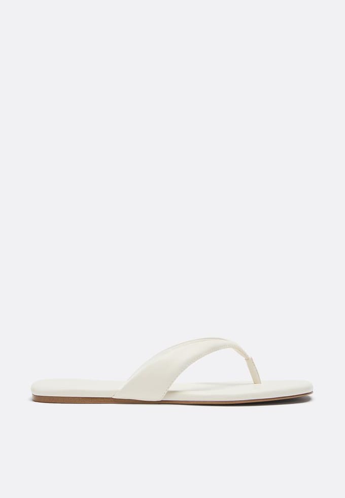 Stradivarius Platte teenslippers  ECRU 40