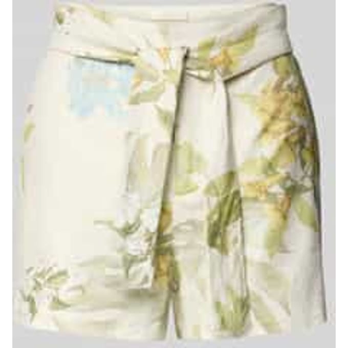 Shorts met strikceintuur model 'KIRSTEN'