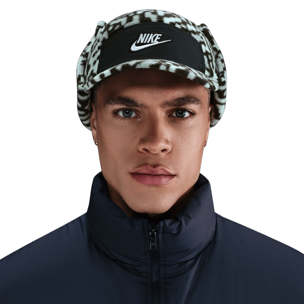 Nike Fly Cap Outdoor Winter mutzen Unisex - Zwart - Maat M/L - Wol