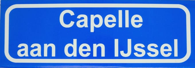 Souv© - magneet plaatsnaambord Capelle aan den Ijssel