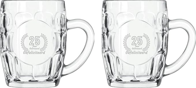 Gegraveerde set Bierpullen 55cl Gefeliciteerd 25 jaar getrouwd