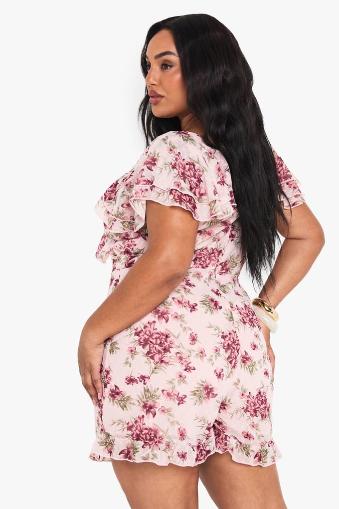 boohoo Dames PLUS FLORALE CHIFFON PLAYSUIT | Pink | Maat: 28