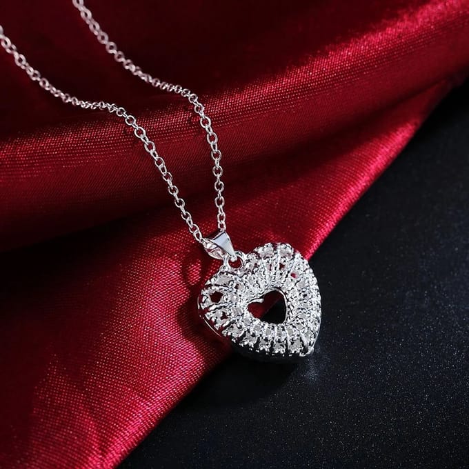 Ketting Hart zilverkleurig 925 zilver. LN044