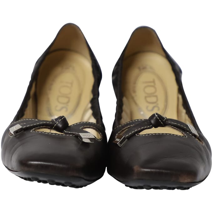 Tod's Bowscrunch Ballerina's in Zwart Leer