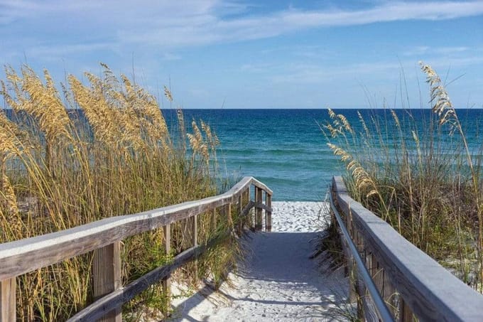 Fotobehang - Sandy Boardwalk 375x250cm - Vliesbehang