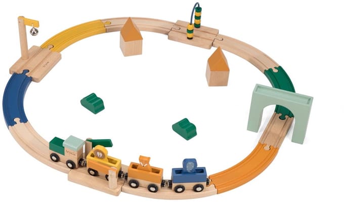 Trixie Wooden railway set