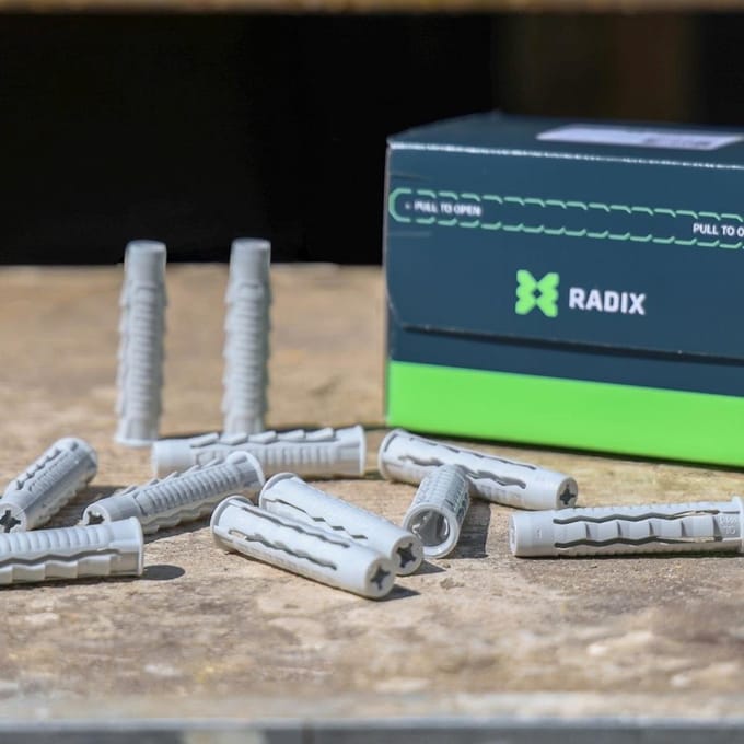 Radix - FX Pro - Nylon pluggen / Universele pluggen - 14 x 70mm (25 stuks)