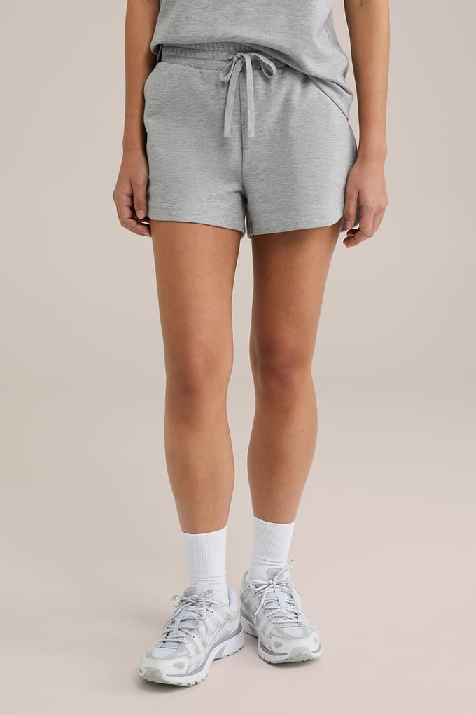We Fashion Short Light Grey Größe: XL | Kurze Sporthosen Outlet | Damen | Grau