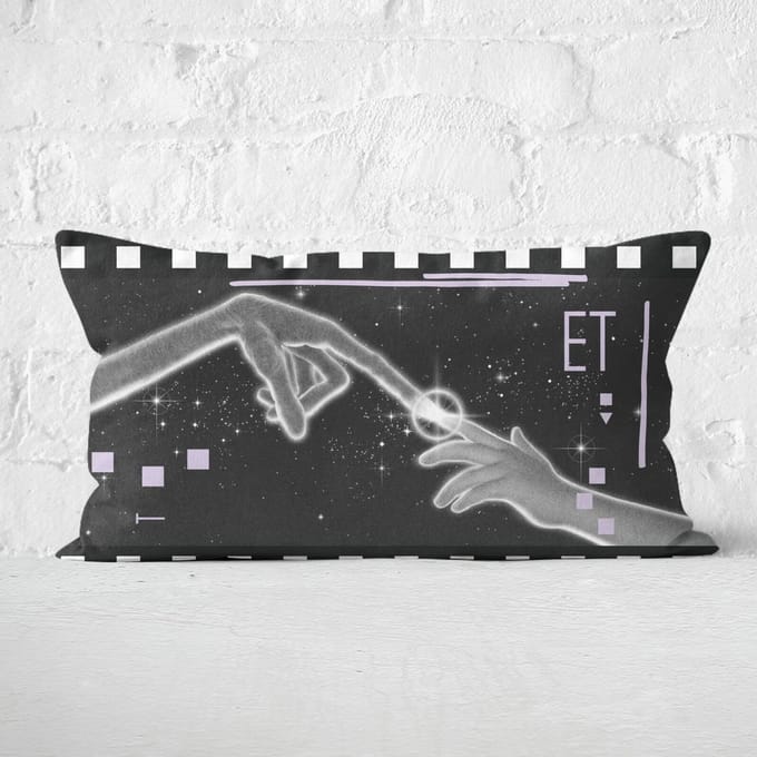 E.T. the Extra-Terrestrial Rectangular Cushion - 30x50cm - Soft Touch