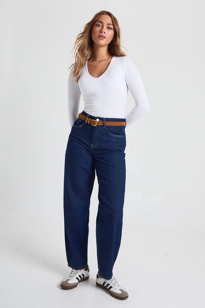 boohoo Dames Geribbeld ingebouwde beha lange mouwen V-hals top | Wit | Maat: 40