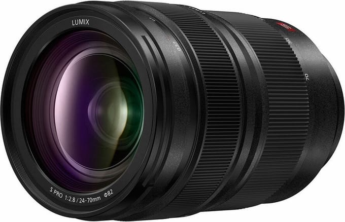 Panasonic Lumix S Pro 24-70mm f/2.8  L-mount