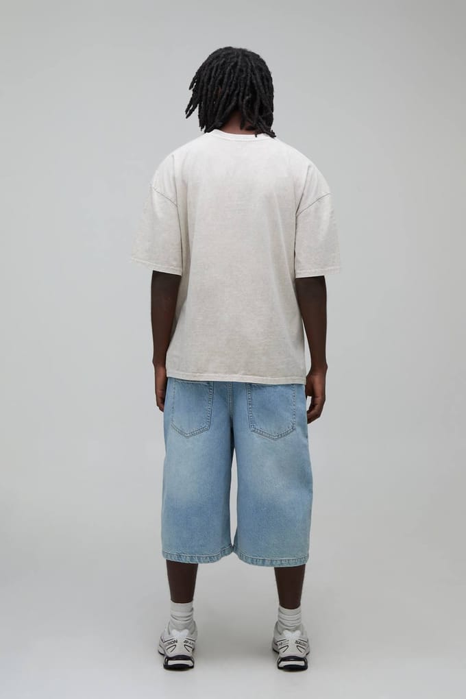 Oversized Acid Wash T-shirt Met Graffiti Print | Ecru | Size Medium
