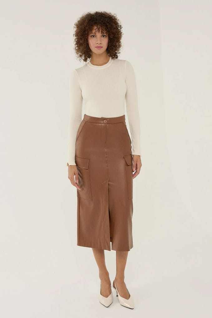 Faux leren midi rok met zakdetails