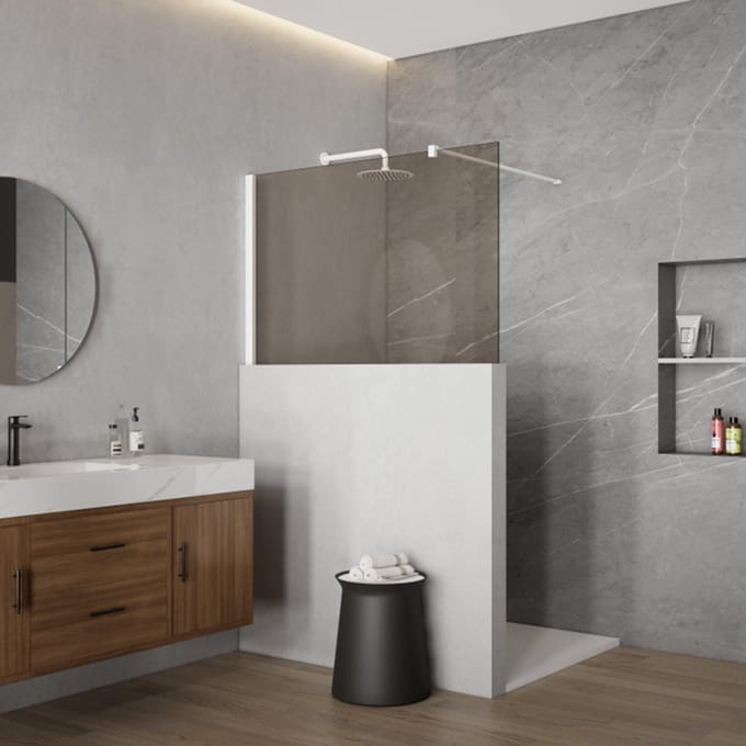 FugaFlow Eccelente Vetro Halfhoge Inloopdouche - 120x80cm - rookglas - 8mm - nano - met profiel en stabilisatiestang - Mat Wit