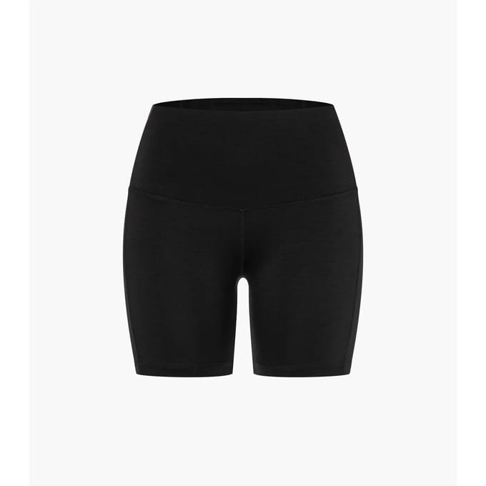 Damesshort super.natural Liquid Flow