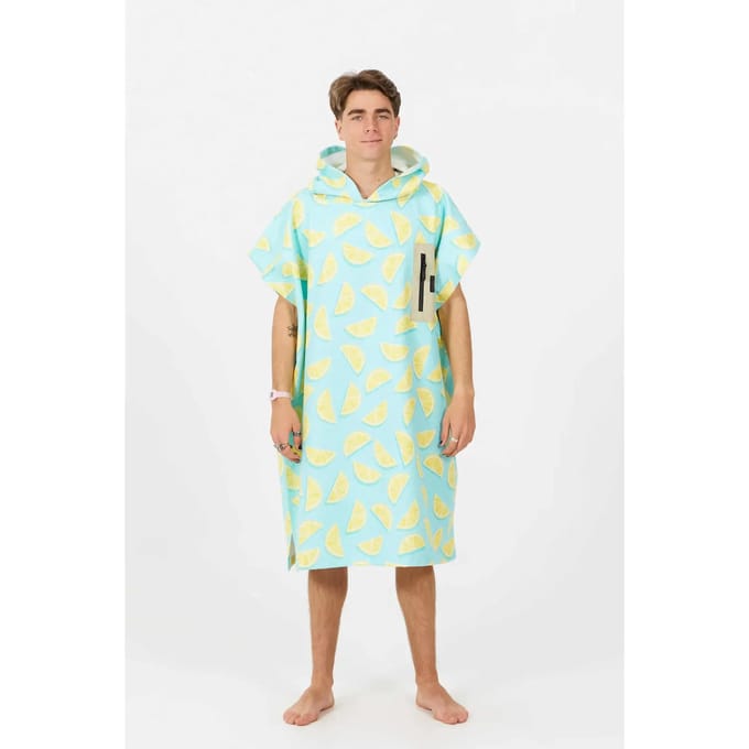 Poncho After Essentials Tech Pocket