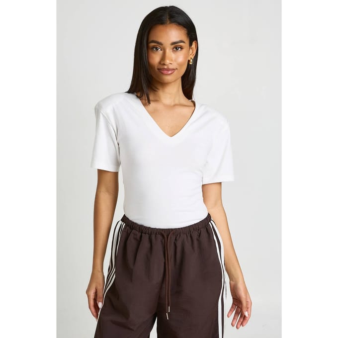 boohoo Dames Body Met Schoudervulling En V-hals | Wit | Maat: 42