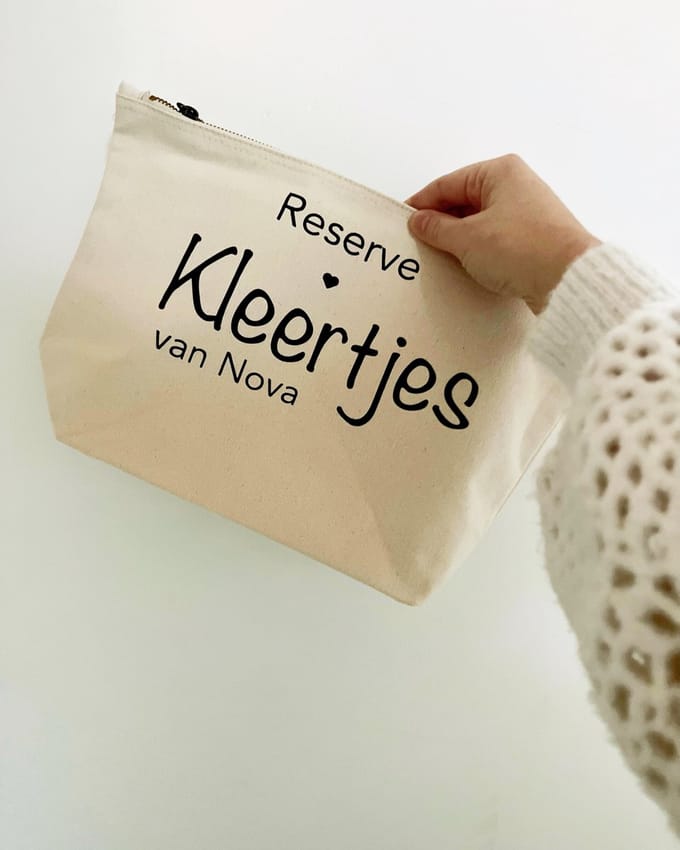 Etui - Reserve kleertjes met naam