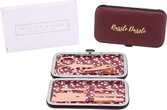 W&R Razzle Dazzle Berry Manicure Kit 11.1 x 7 x 2.4 cm, 98 g