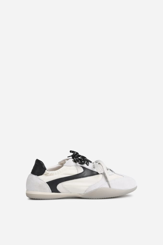 Bronx Park-err Sneaker Off White/black Taglia: 41 | Sneakers Outlet | Donna | Bianco
