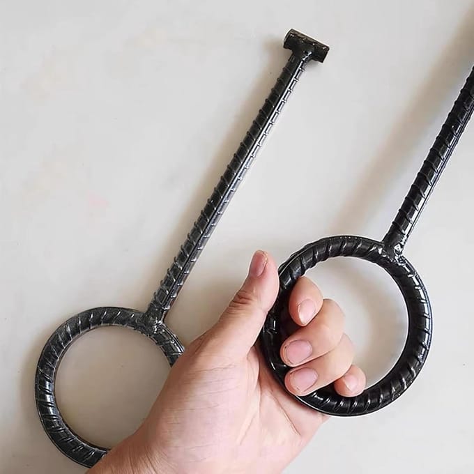 Putdeksel Lifter - Hefhaak Tool - Zwaar Tillen - Duurzame Constructie - 2 Stuks - Zilver