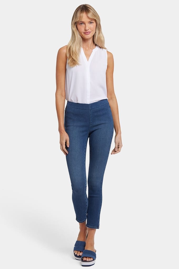 Ami Skinny Enkellange Pull-On Jeans In Soft-Contour Denim™ Met Zijsplitten