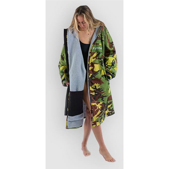 Dryrobe Advance Long Sleeve Surf Poncho camouflage
