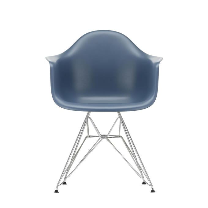 Vitra - DAR Eames Plastic Armchair - zeeblauw RE - verchroomd