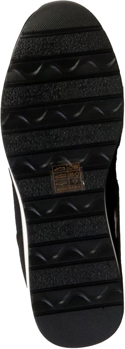 Sneakers met veters