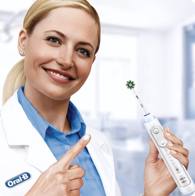 Oral-B Cross Action Opzetborstels Met CleanMaximiser - 9 Stuks
