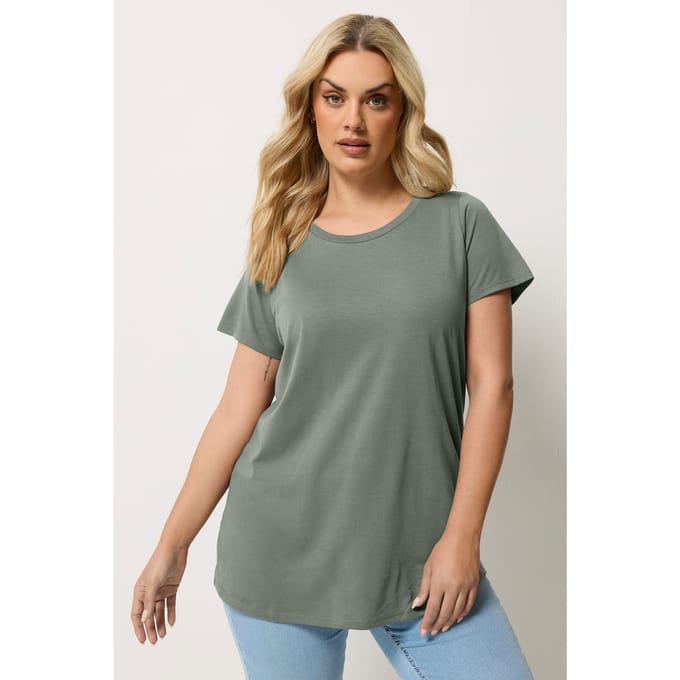 Yours Saliegroene Basis Tshirt Size 44